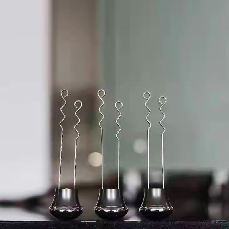 Needle Distribution Tool