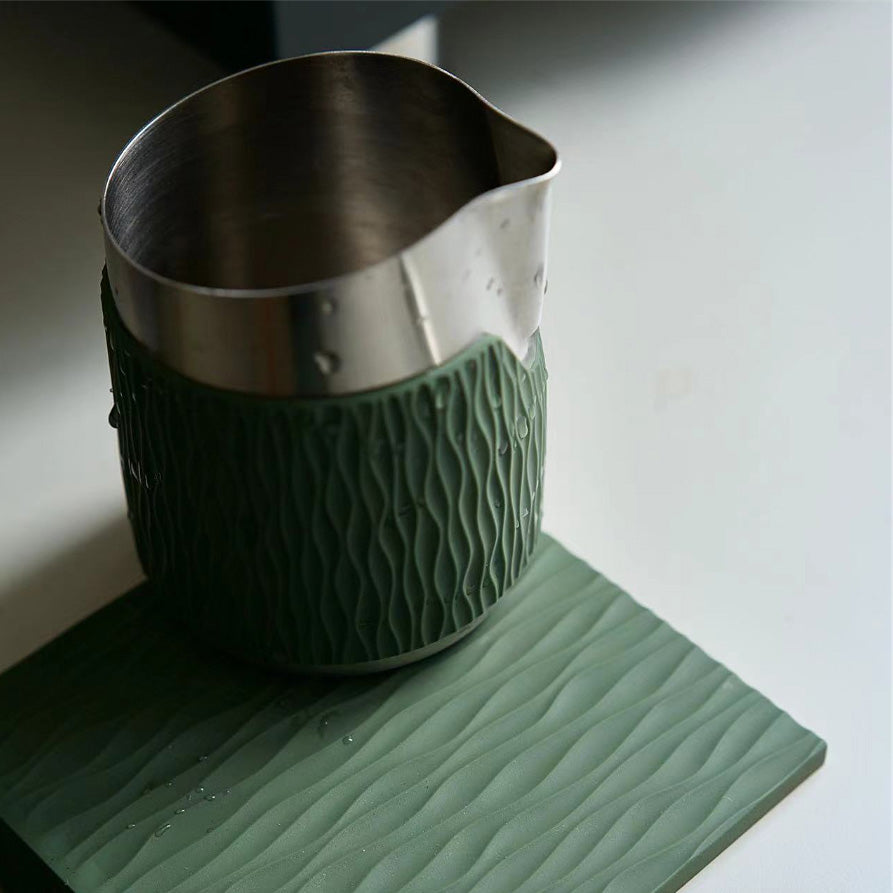 #06 Round Spout Milk Pitcher - Handleless